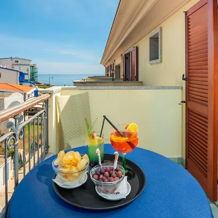 Il Nuovo Gabbiano كالا غونوني