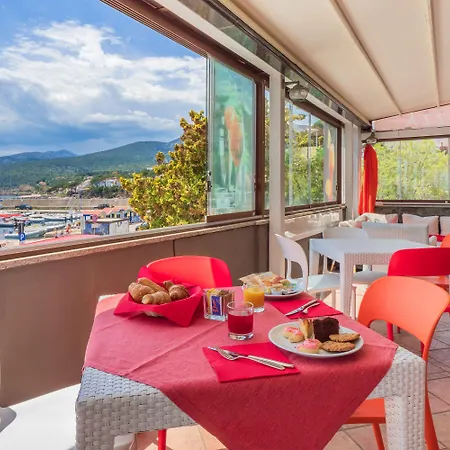 فندق Il Nuovo Gabbiano 3*