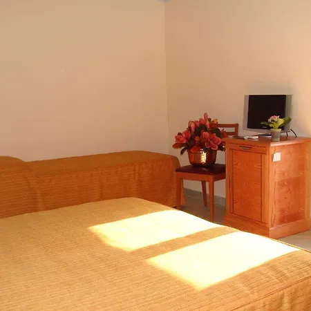 Il Nuovo Gabbiano كالا غونوني