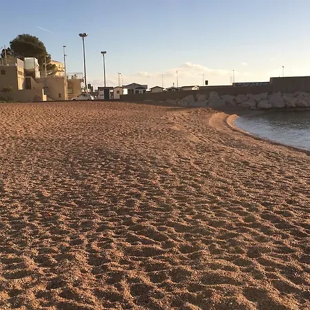 Il Nuovo Gabbiano فندق كالا غونوني